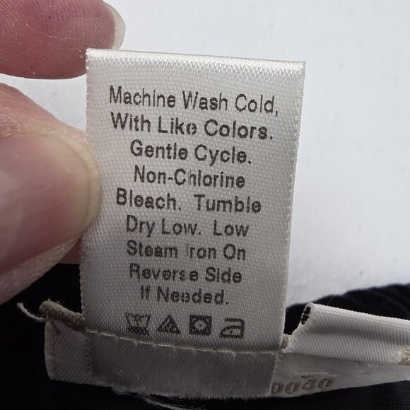 Coldwater Creek Skirt Womens Petite Medium Black Velvet Pull On Made USA Midi - Picture 6 of 8